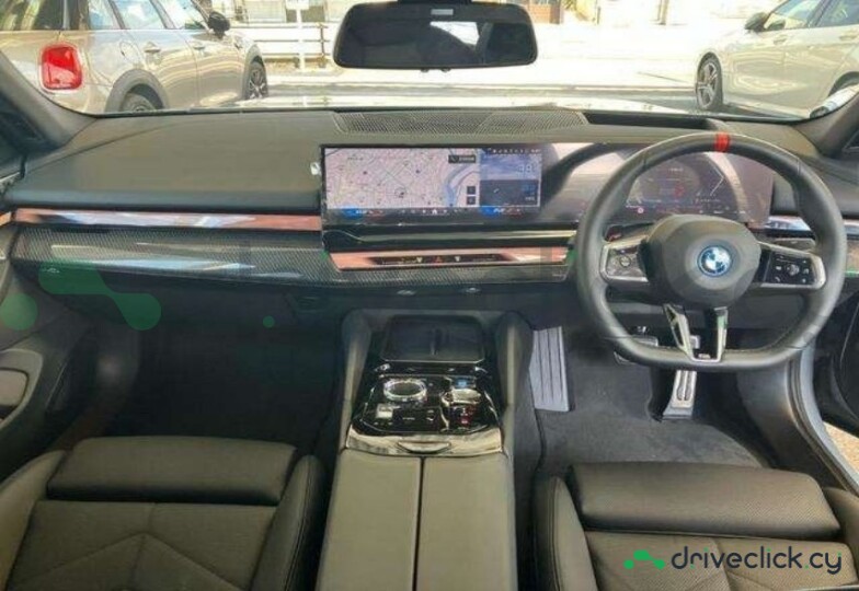 BMW i5 Grey