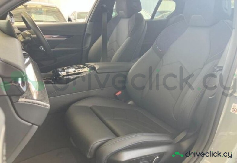 BMW i5 Grey
