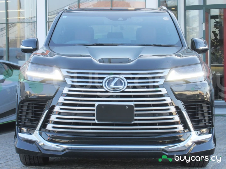 Lexus LX Black