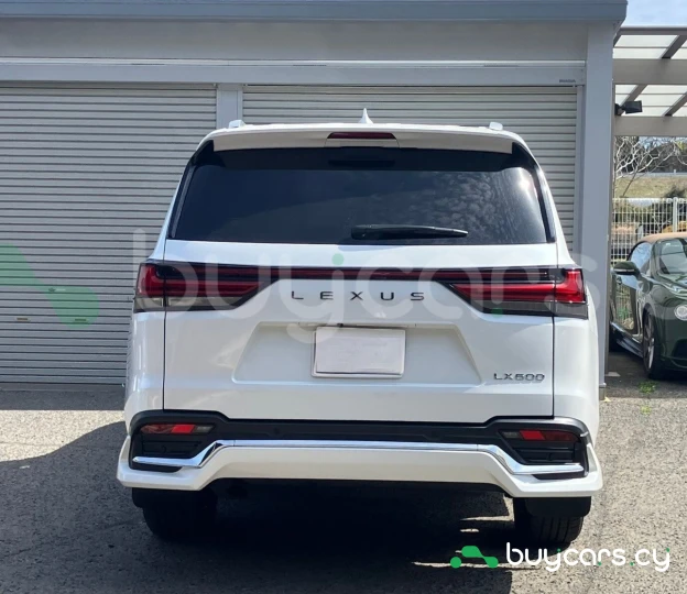 Lexus LX White
