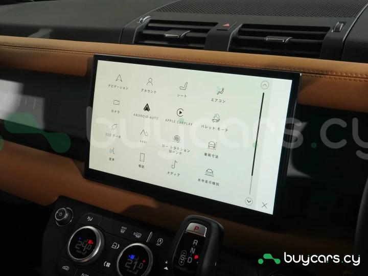 Land Rover Defender Черный