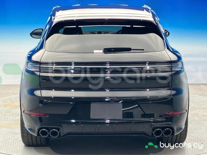 Porsche Cayenne Черный