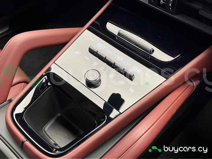 Porsche Cayenne Черный