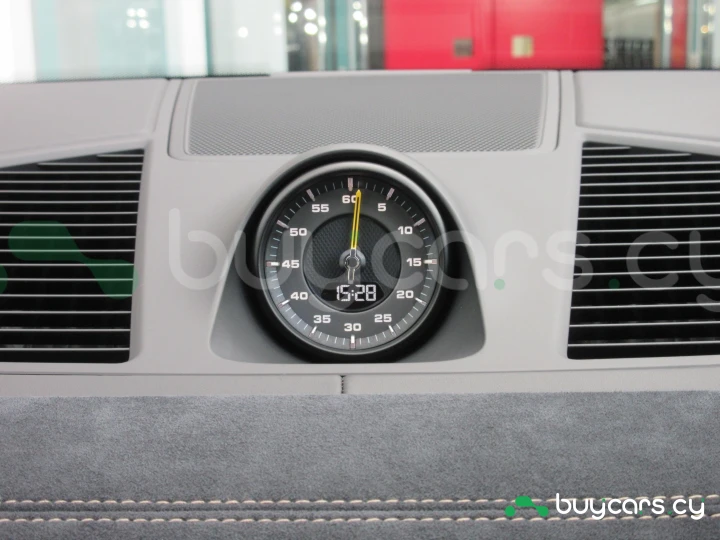 Porsche Cayenne Black