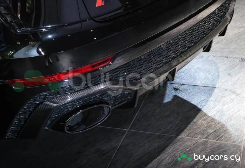 Audi RS Q8 Черный