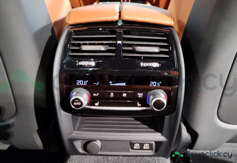 BMW M5 Blue