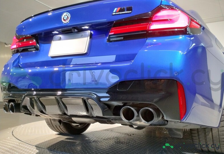 BMW M5 Blue