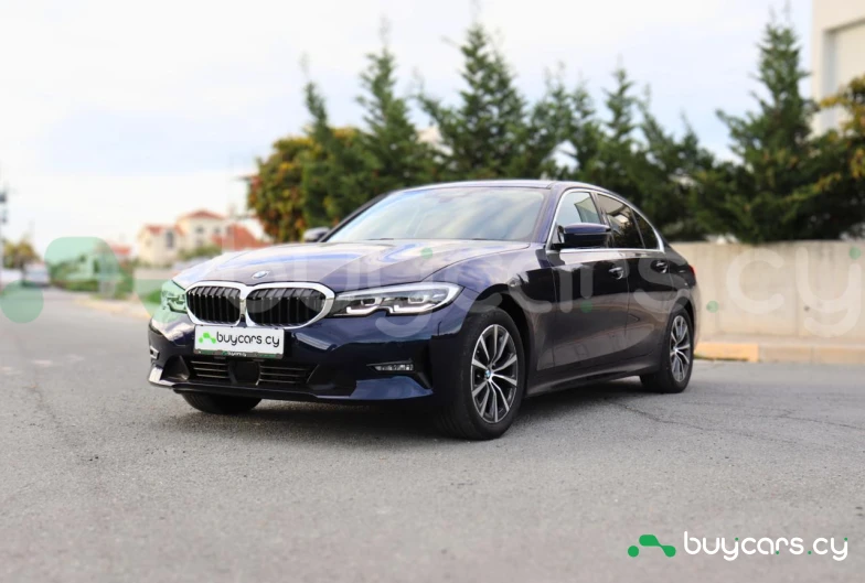 BMW 3 series Blue