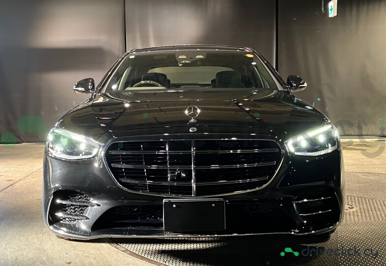 Mercedes S-class Black