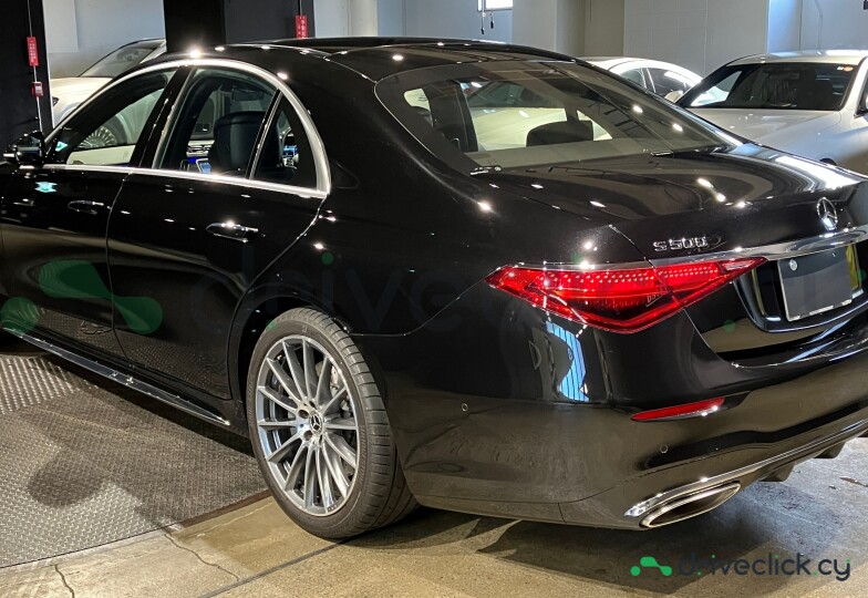 Mercedes S-class Black