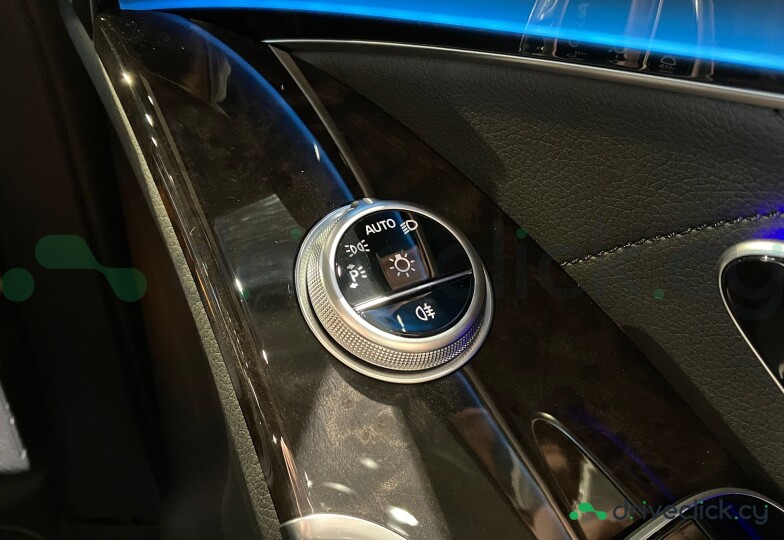 Mercedes S-class Black