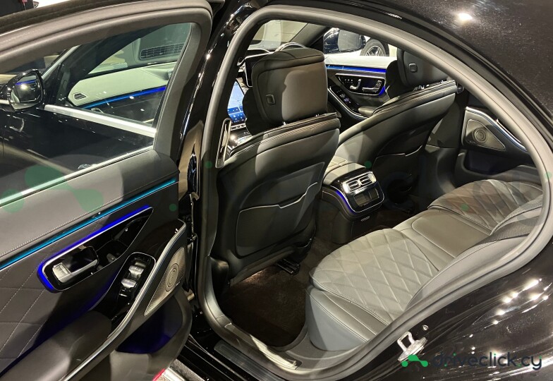 Mercedes S-class Black