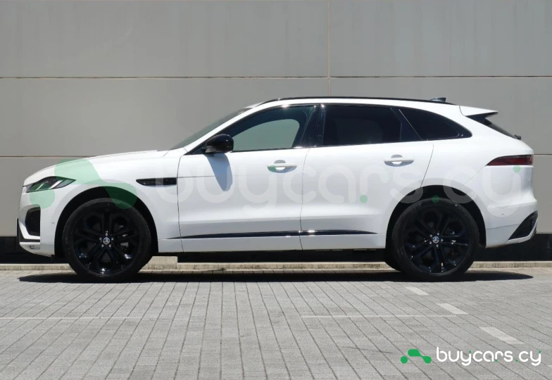 Jaguar F-Pace Белый