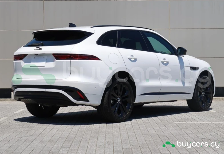 Jaguar F-Pace Белый