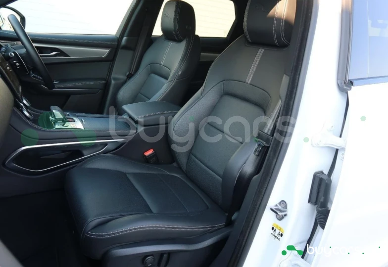 Jaguar F-Pace Белый