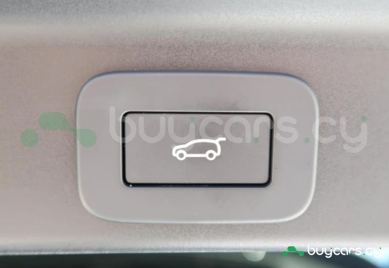 Jaguar F-Pace Белый