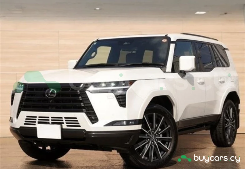 Lexus GX Белый