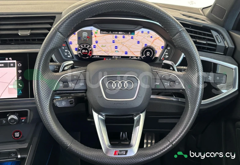 Audi RS Q3 Черный