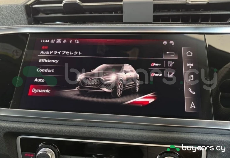 Audi RS Q3 Черный