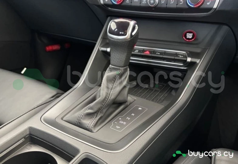 Audi RS Q3 Черный