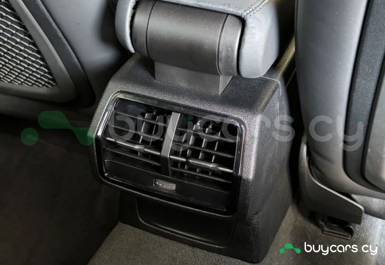 Audi RS Q3 Черный