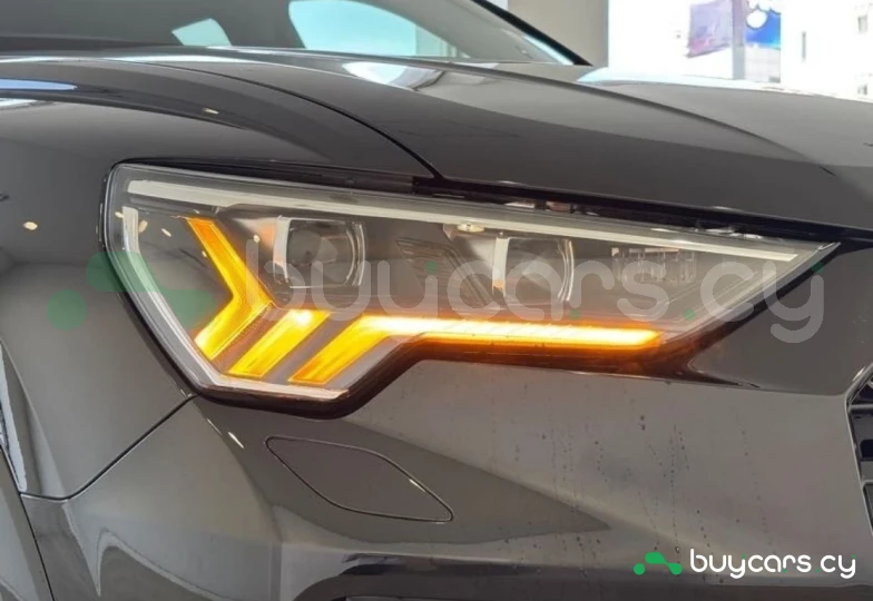 Audi RS Q3 Черный