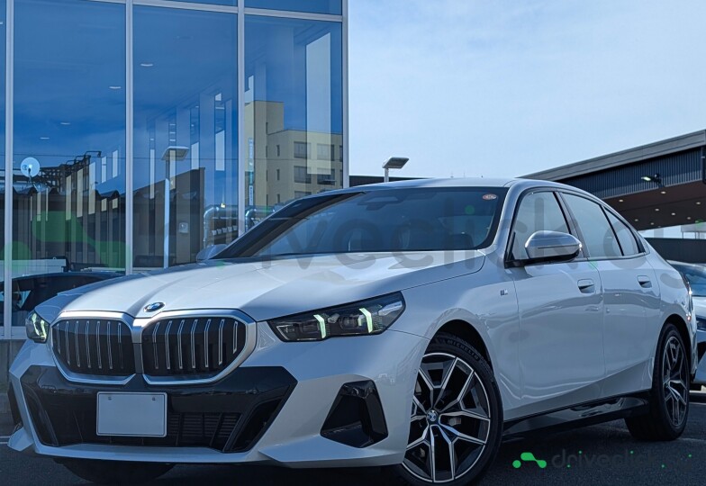 BMW 5 series White