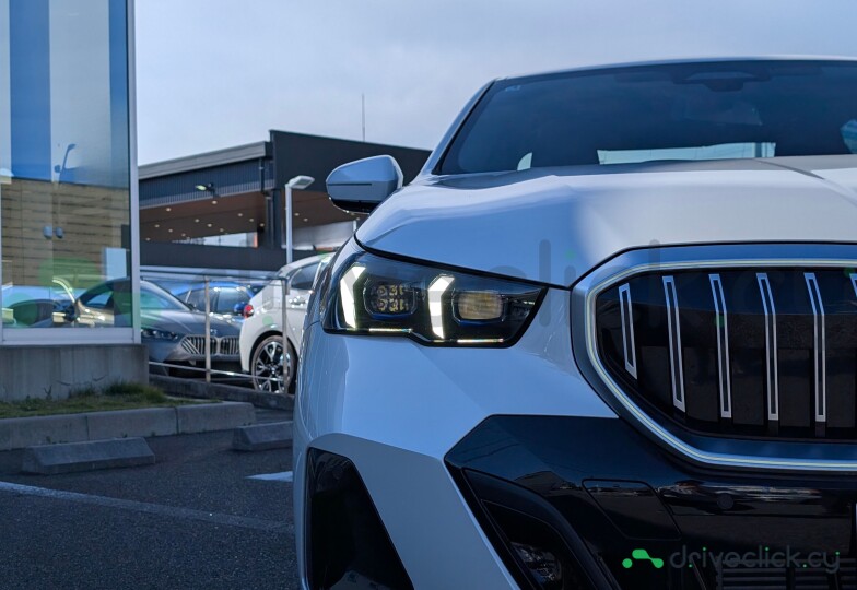 BMW 5 series White