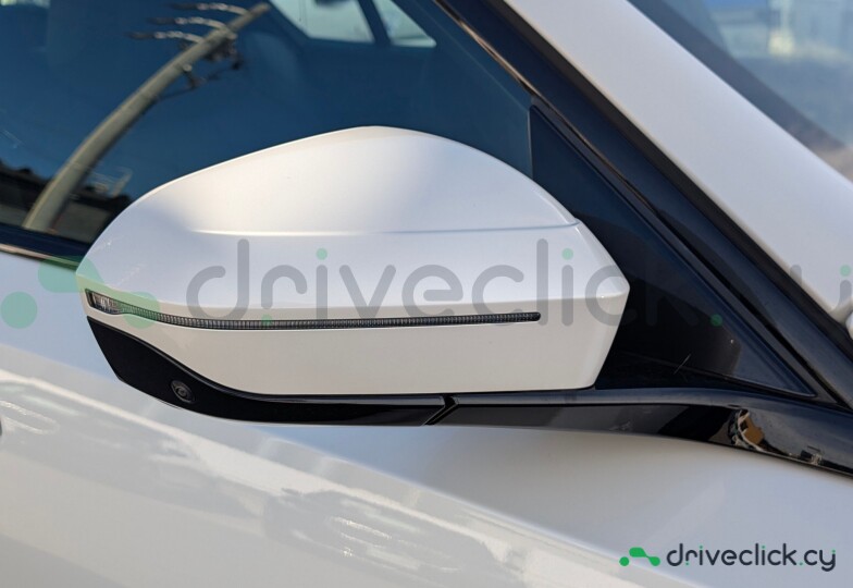 BMW 5 series White
