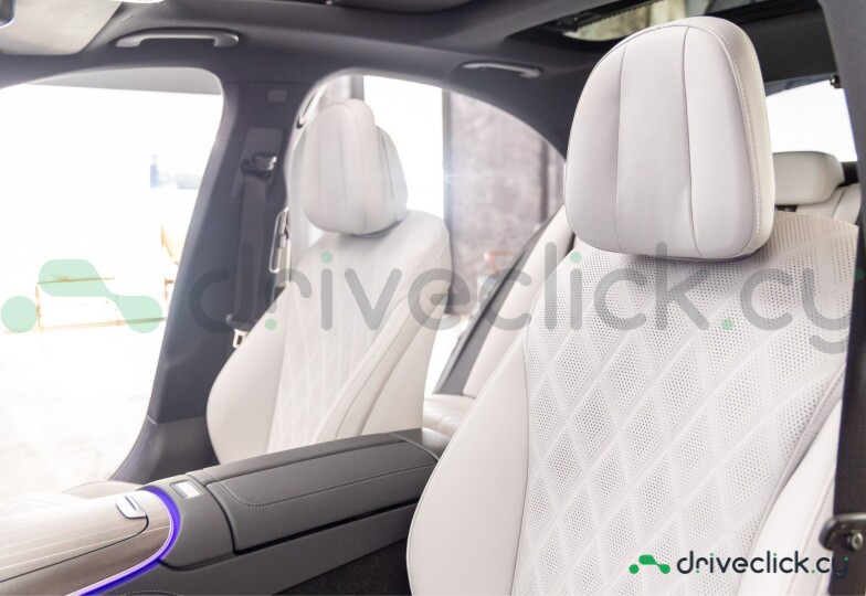 Mercedes E-class Black