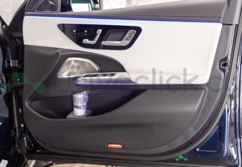 Mercedes E-class Black