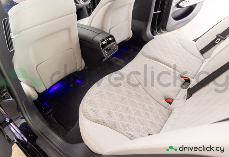 Mercedes E-class Black