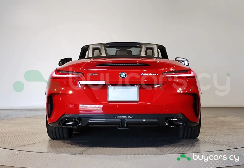 BMW Z4 Красный