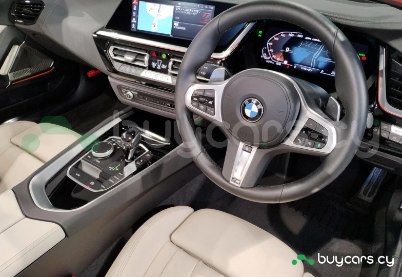 BMW Z4 Красный