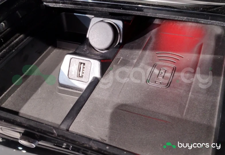 BMW Z4 Красный