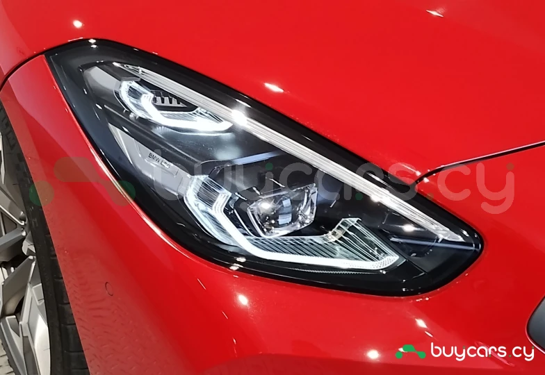 BMW Z4 Красный