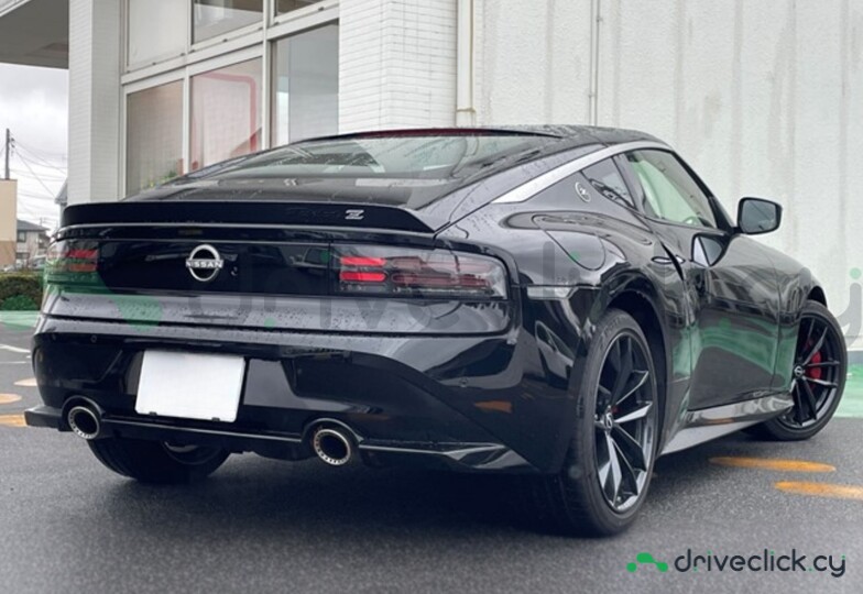 Nissan Fairlady z Black