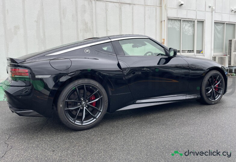 Nissan Fairlady z Black