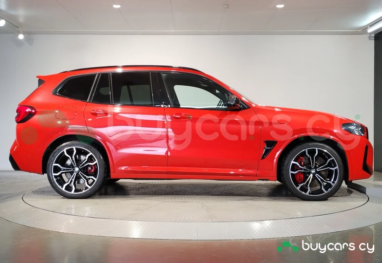 BMW X3 Red