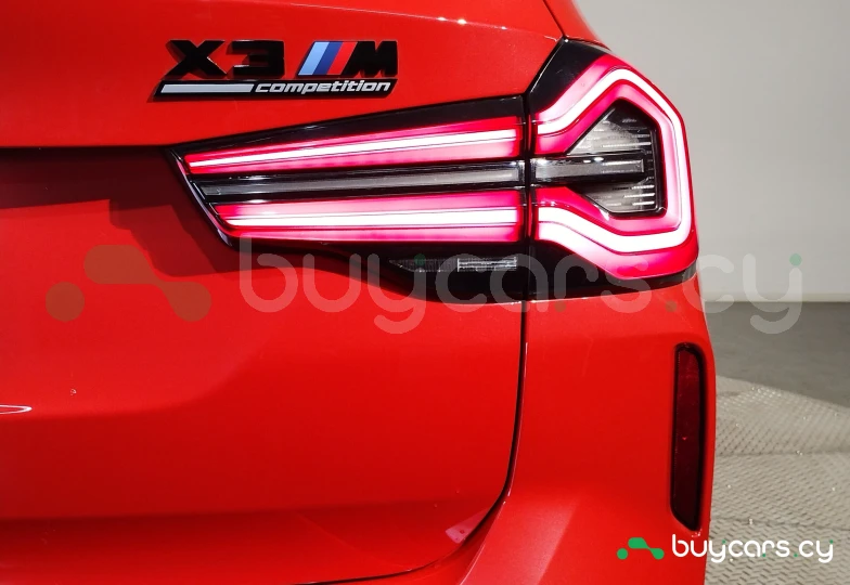 BMW X3 Red
