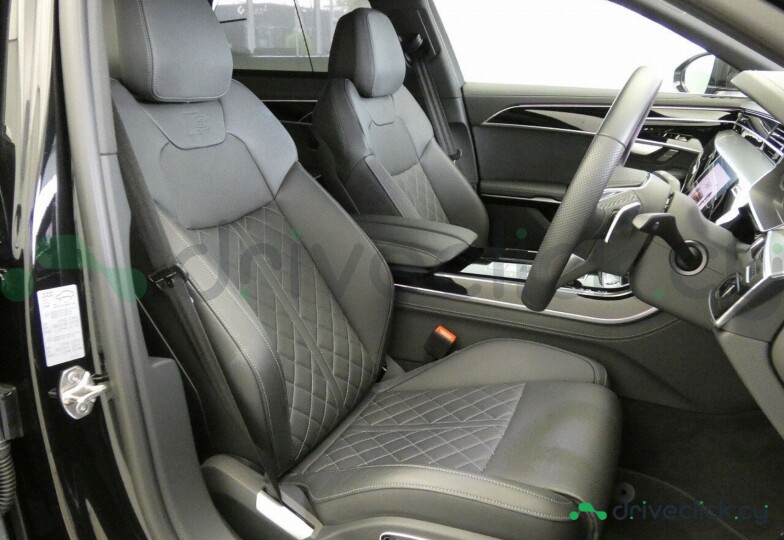 Audi A8 Black