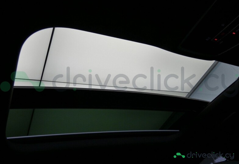Audi A8 Black