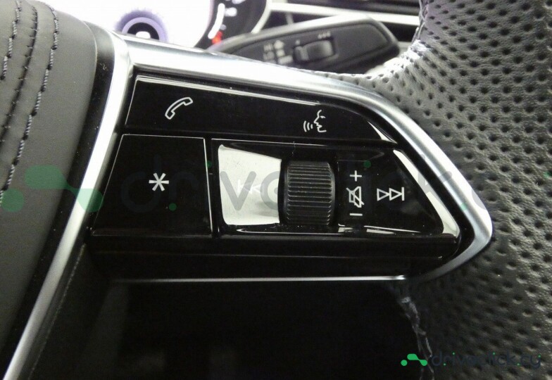 Audi A8 Black