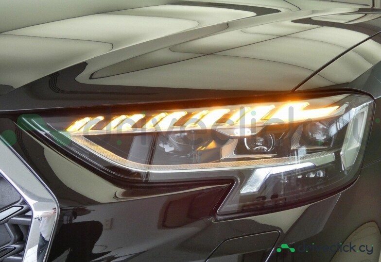 Audi A8 Black