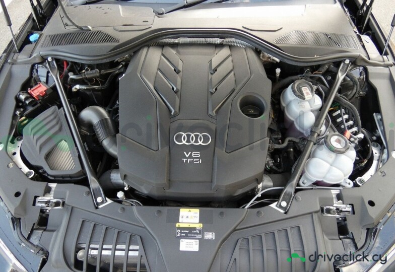 Audi A8 Black