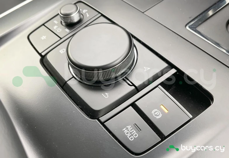 Mazda CX-80 Белый