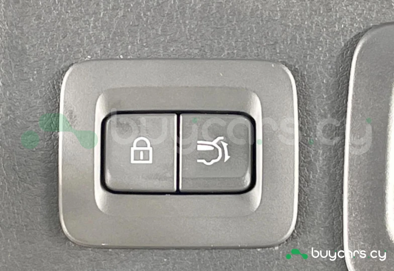 Mazda CX-80 Белый