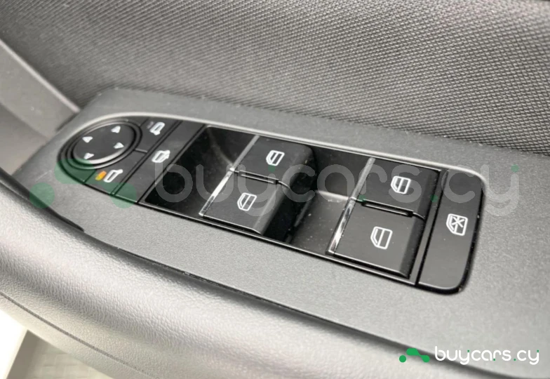 Mazda CX-80 Белый