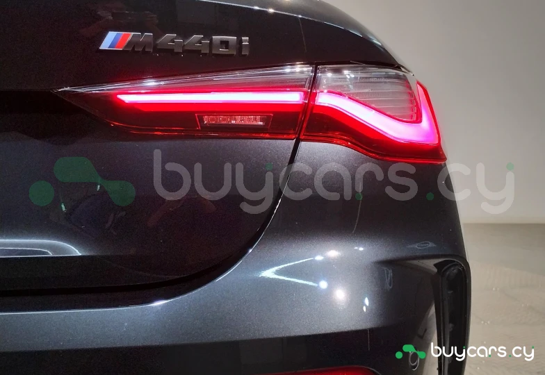 BMW 4 series Черный