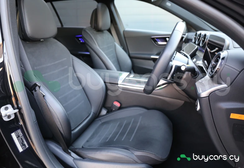 Mercedes C-class Black